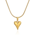 Pendente a cuore in acciaio inossidabile placcato oro 18K su una catena a serpente - Collana a Catena a Serpente a Cuore (MS-246) / Oro