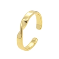Primer plano del anillo ajustable bañado en oro con textura de onda retorcida sobre blanco - Estilo de Onda Torcida
