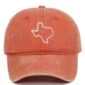 Dettaglio del ricamo della mappa del Texas su un cappellino in cotone lavato vintage - Arancione