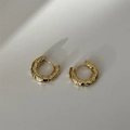 Golden chunky hoop earrings with vintage hammered texture and easy-click closure clasp - HE0572/Gold Vintage Textured Hoop