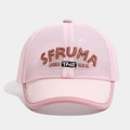 Detail der rosa Baby-Netz-Basecap mit atmungsaktivem Stoff und Buchstaben-Stickerei - 50cm 1-3 Jahre / Rosa