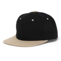 Casquette snapback contrastée avec calotte noire et visière plate de couleur kaki - Noir Patchwork Kaki