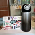 500ml vacuum insulated water bottle in magic black gradient with cute cartoon stickers - Sunset Black