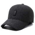 Men's winter baseball cap in dark grey fleece fabric with fashion leather patch - Adjustable / Gray