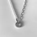 Collier élégant en acier inoxydable avec demi-perles et demi-chaîne en finition argentée - Chaîne Trombone Fermoir Cercle Uni Argent (XNL0011-1)