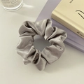 Silver-gray satin scrunchie with a metallic silk luster and elegant large folds - No Card / Gray