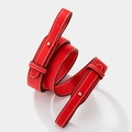 Roter Schultergurt aus Leder mit Litschimuster, weißer Naht und silbernen Metallnieten - Rot mit silberner Schnalle
