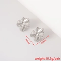Detailed view of silver flower earrings showing 32mm by 27mm dimensions and weight - 3D Large Flower (11#)