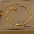 Detailed view of an 18K gold plated stainless steel bracelet with 18+5cm size specs - Oval Link Chain (6-7)