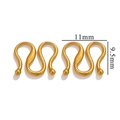 Detailansicht der 11mm x 9,5mm S-Verschlüsse aus vergoldetem Edelstahl für Schmuck - Großer M-Haken (11mmx9.5mm) / Gold