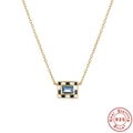 Collana in argento 925 con gemma blu e ciondolo in smalto a scacchi raffinato - Rettangolo/Scacchiera / Oro-Zircone Blu Reale