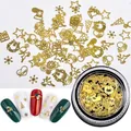 Kit nail art de Noël doré avec flocons et sapins sur ongles vert foncé - Style de Noël #1