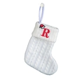 Witte gebreide kerstsok met rood geborduurde letter R en kerstmuts decoratie - Wit-Letter R