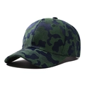 Dettaglio del cappellino da baseball camouflage traspirante con visiera curva sportiva - Regolabile / Verde