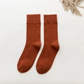 Vertical striped cotton mid-tube socks in a warm caramel orange knit finish - One Size / Brick Red