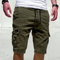 Pantaloncini cargo uomo verde oliva con coulisse e ampie tasche laterali sul modello - Taglia M / Pantaloni e gonne / Verde militare