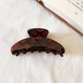Grande molletta per capelli in acetato stile francese con classico motivo scozzese rosso nero - Quadretti Rosso Scuro