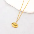 Minimalistische 18K vergulde roestvrijstalen ketting met holle lippenvormige hanger - Lippen Hanger / Goud