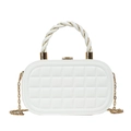 Sac boîte blanc tressé avec bandoulière chaîne dorée et poignée torsadée style minimaliste - Blanc Cassé