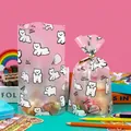 Sachet cadeau rose mat pour snacks avec ours blancs et attaches dorées torsadées - Ours Noir et Blanc - Petit
