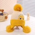 Berretto invernale in maglia per neonati con tre pompon gialli e ricamo di dinosauro giallo beige - Taglia Unica(1-5 Anni) / Dinosauro Giallo