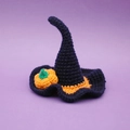 Cappello da strega per animali fatto a mano all'uncinetto con zucca di Halloween - S / Blu navy