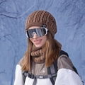 Braunes Strickmützen- und Schal-Set mit warmem Fleece-Futter für den Winter im Freien - Khaki