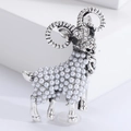 Spilla pecora elegante con perle in lega d'argento e strass scintillanti su base bianca - Argento