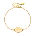 Dettaglio del bracciale croce in acciaio inossidabile dorato con ciondolo in smalto rosa - Rosa