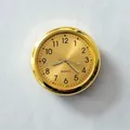 Orologio al quarzo dorato luminoso per auto con numeri arabi e scocca in lega - Con nastro biadesivo / Oro