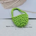 Mini borsa a tracolla verde fatta a mano all'uncinetto con trama in cotone fine - Verde