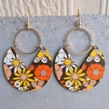 Bohemian round wood earrings with vintage floral patterns and golden fish hooks - Retro Floral