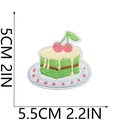 Detalle de parche bordado de pastel de matcha verde con medidas 5 cm x 5,5 cm - Pastel de crema con base verde
