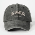 Détail de la broderie 3D Los Angeles sur la casquette en coton lavé de style vintage - Noir