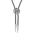 Silberne Bolo Tie mit Kreuz- und Fischsymbol an schwarzer Lederkordel - Westernkreuz Antiksilber