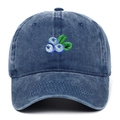 Casquette de baseball en jean délavé bleu foncé avec broderie myrtille détaillée - Réglable / Bleu marine