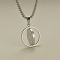 Collier avec pendentif smiley rotatif en acier inoxydable argenté et chaîne box pour couple - Visage Souriant Rotatif / Argenté