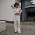 Set relax 3 pezzi grigio chiaro con felpa con cappuccio, crop top e pantaloni ampi - S / Grigio