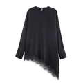 Elegante top in raso nero a maniche lunghe con orlo in pizzo irregolare su bianco - XS / Nero