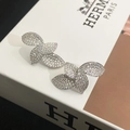 Elegante blad oorbellen met micro-ingelegde zirkoon en zilveren afwerking luxe stijl - Zilver