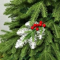 Künstlicher Weihnachtszweig mit roten Beeren und schneebedeckten Kiefernnadeln Deko - Weißer Blatt-Stil