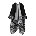 Etnische paisley sjaal in zwart en grijs omkeerbare gebreide wolmix cape stof - Paisley rand zwartgrijs