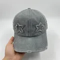 Vintage Baseballkappe mit Sternen-Patches und Destroyed-Effekt in gewaschenem Anthrazit - Verstellbar / Grau