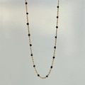 Minimalistische 18k vergulde halsketting met fijne ketting en zwarte emaille kralen - Zwart
