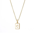 Collana in acciaio inossidabile placcato oro 18K con ciondolo in conchiglia e lettera C - Lettera C