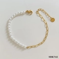 Minimalist stainless steel anklet featuring white pearls and golden link chain - Faux Pearl Gold Bracelet (B742)