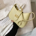 Elegante borsa baguette giallo crema in pelle PU con fibbia in metallo dorato di classe - Giallo