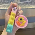 Porte-clés pop-it ananas rose avec sangle en silicone arc-en-ciel et anneau métal - Riz Poulet Hot Dog