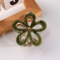 Elegant emerald green acetate flower hair claw clip with golden metal spring and tortoise pattern - Dark Green Texture