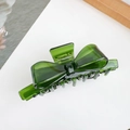 Retro dark green acetate bow hair claw clip with glossy finish on a white background - Large / Dark Green